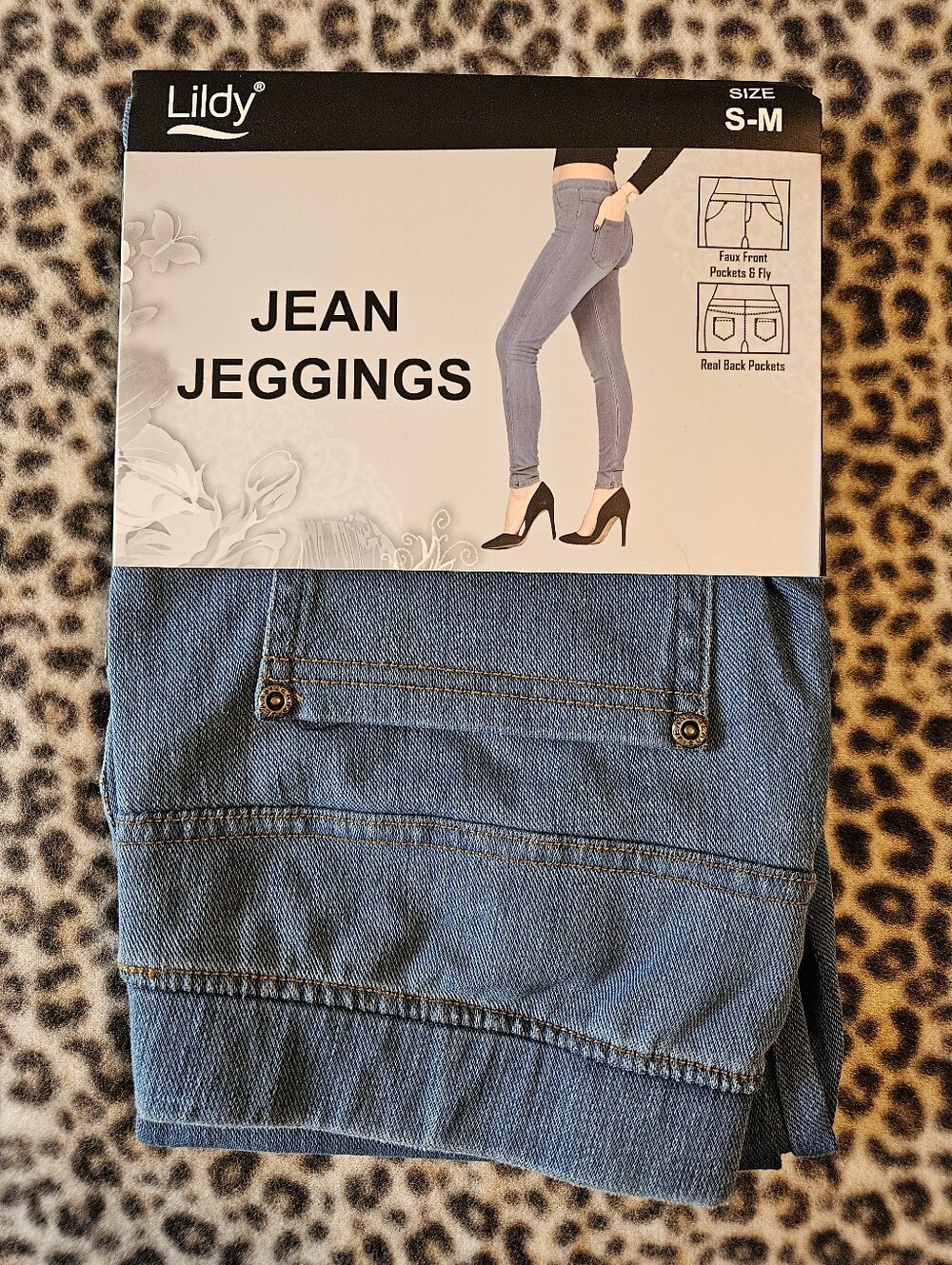 Lildy Denim Jean Jeggings, Size S-M, NWT - Brand New (Light Wash)